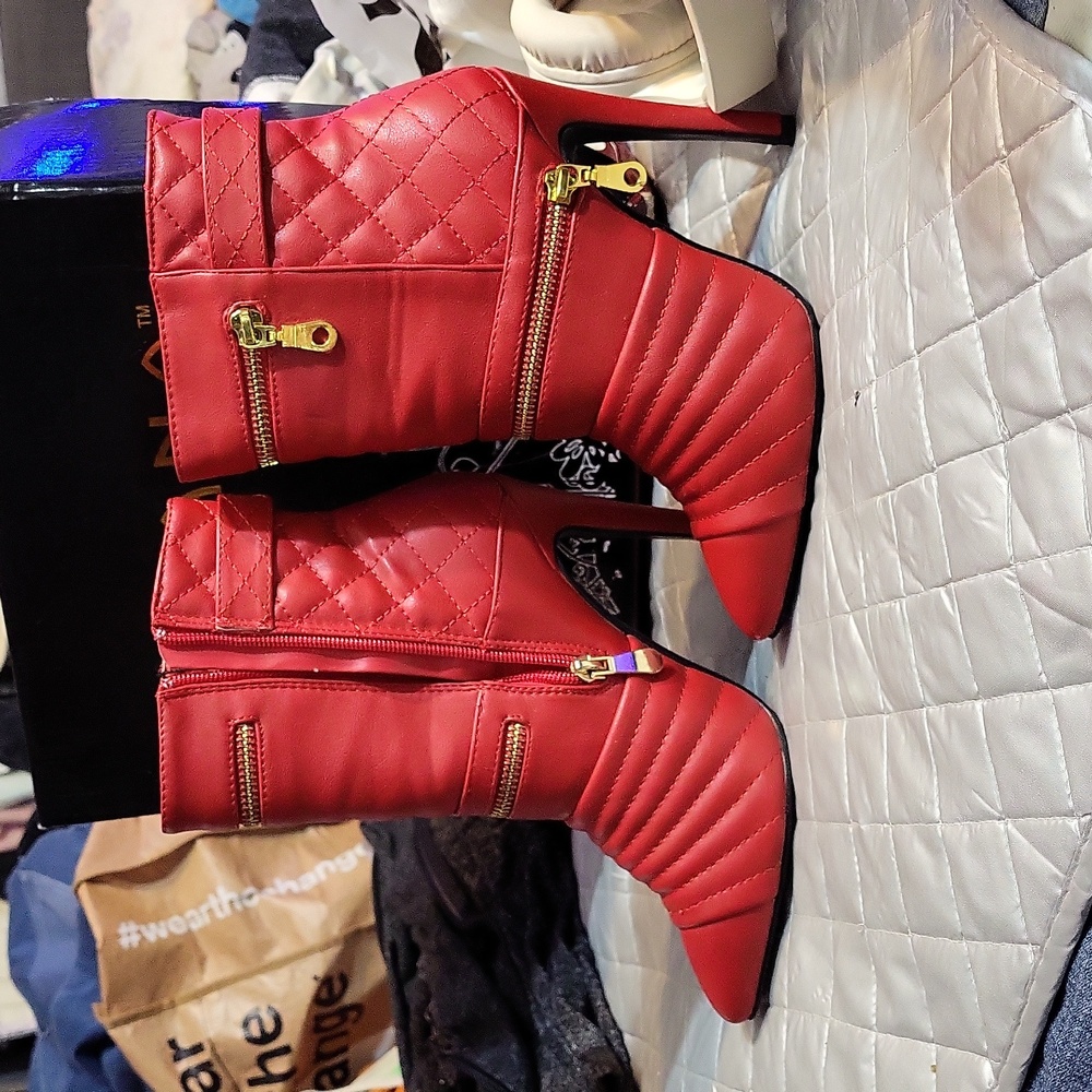 Liliana, red half boots size 5.5